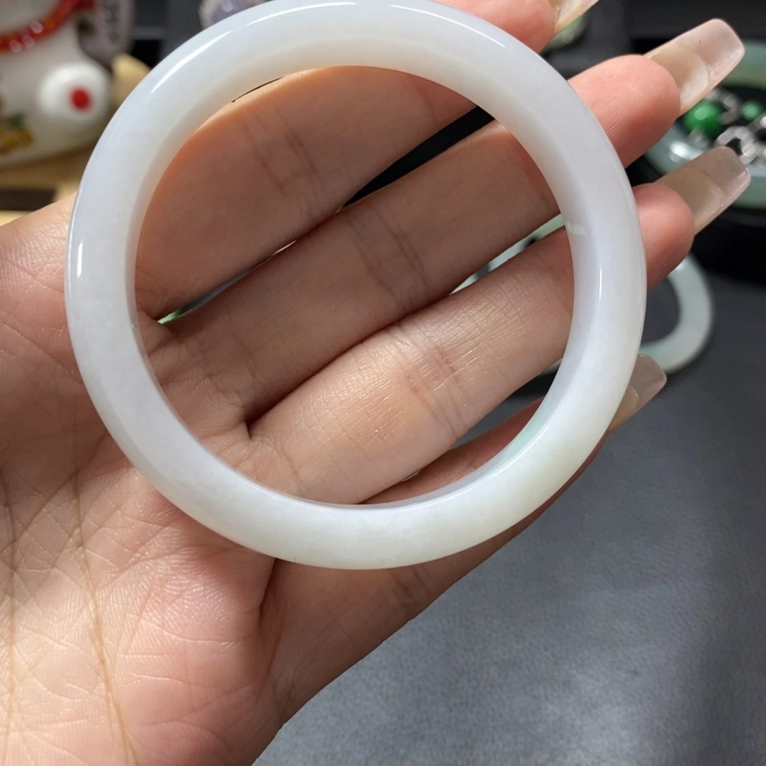 初***时未镶嵌手镯翡翠天然翡翠手镯