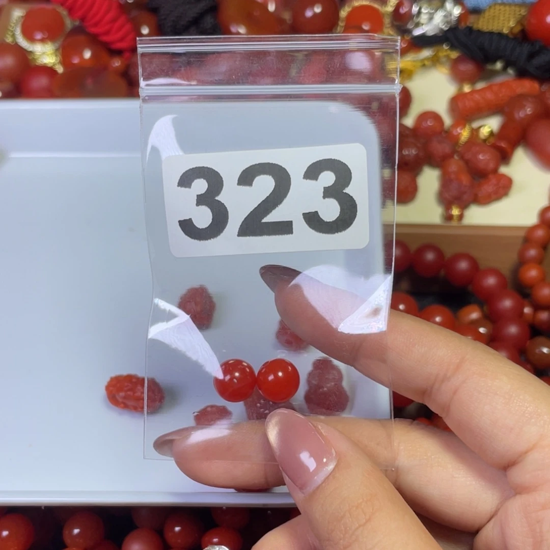 南红玛瑙颈饰合金用***@