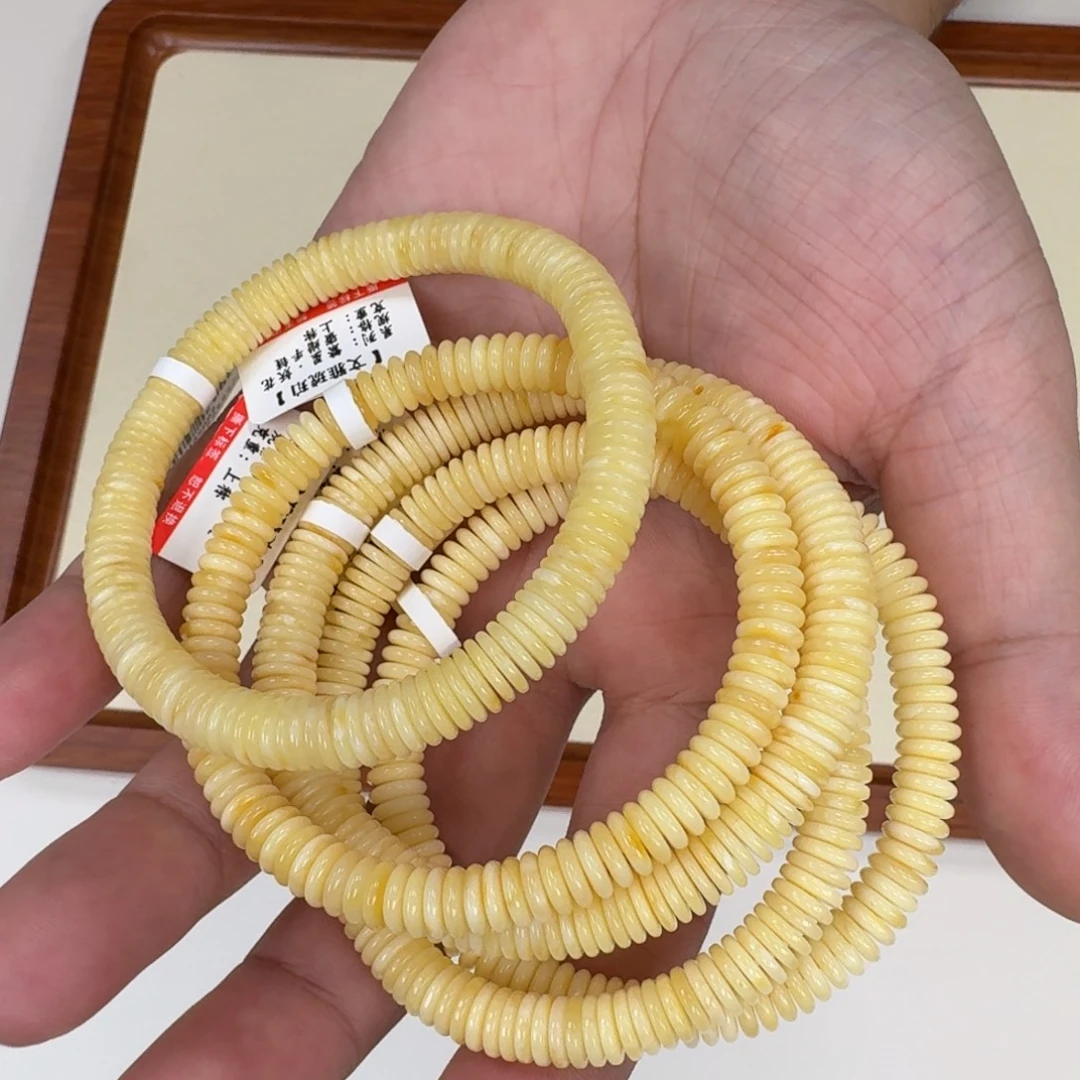 琥珀未镶嵌手链多样性发其一