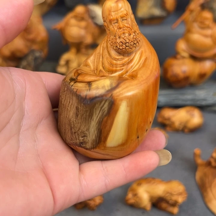柏木（崖柏）点点，关注