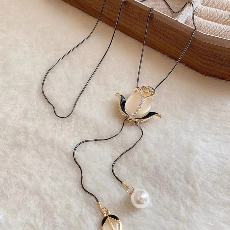 合金项链 韩国气质百搭郁金香毛衣链轻奢高级秋冬长款毛衣链