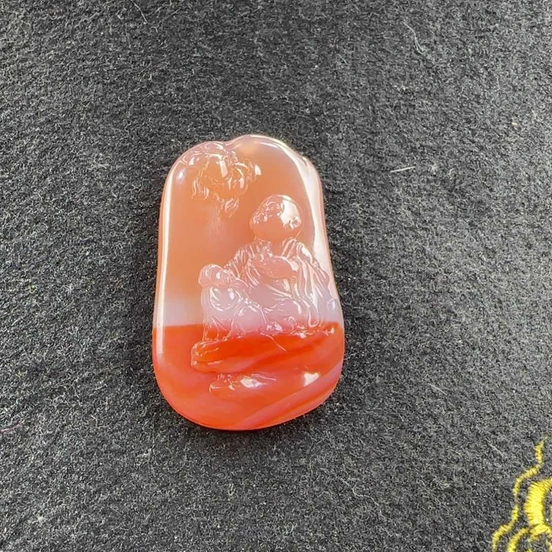 南红玛瑙冰飘吊坠未镶嵌柠*