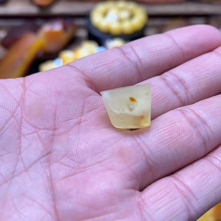 未镶嵌定制蜜蜡蜜蜡定制