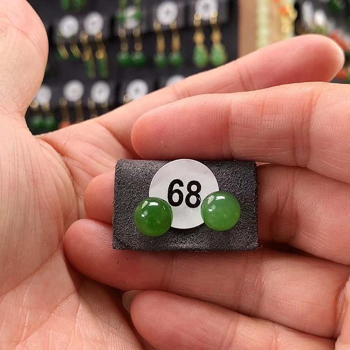 和田玉耳饰18K金镶嵌