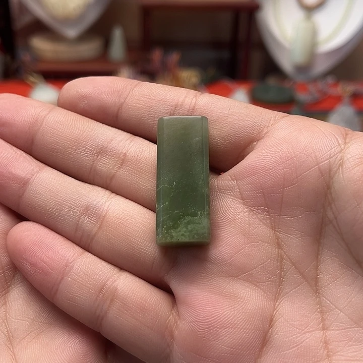 颈饰未镶嵌和田玉小无事牌