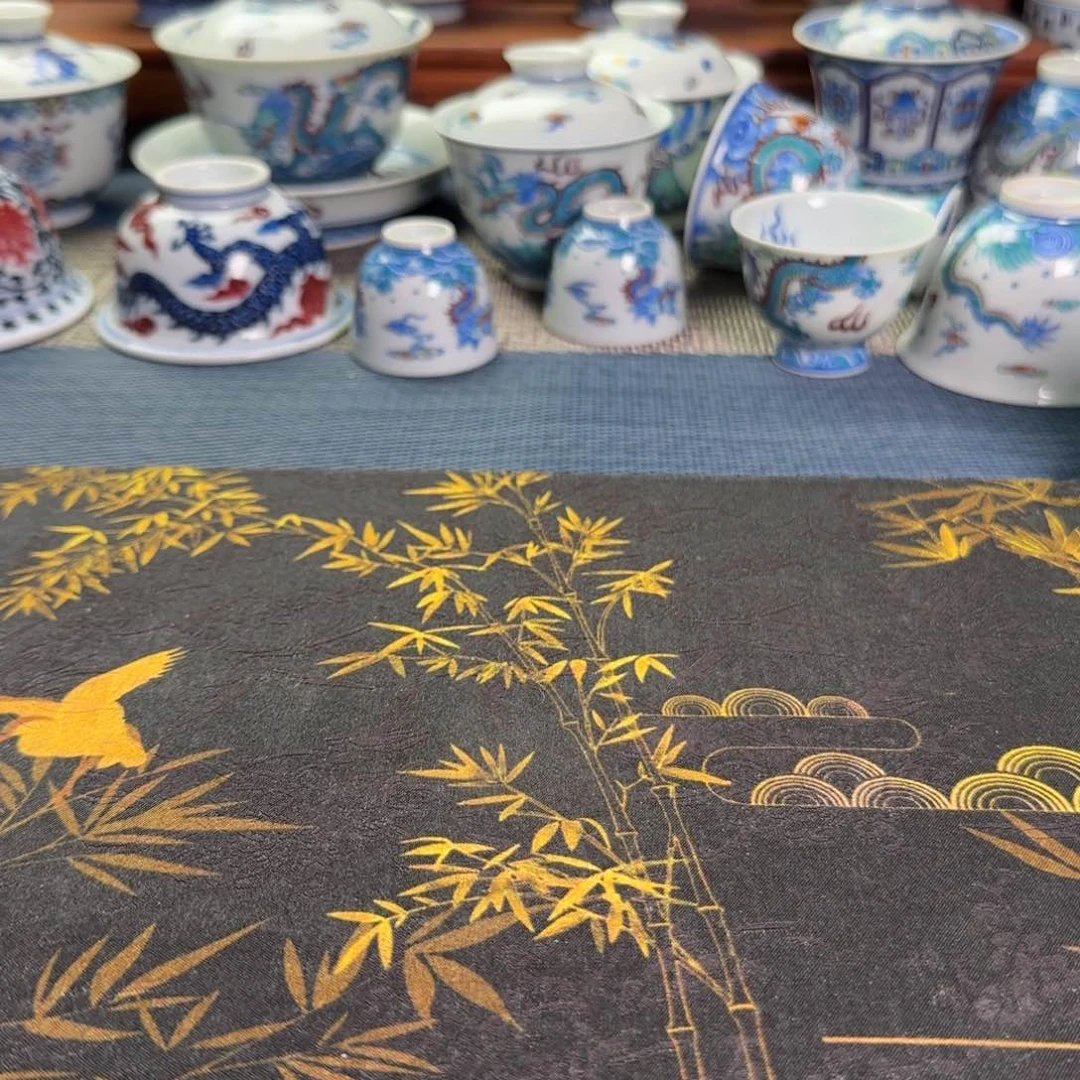 瓷片安*雅釉里红龙纹套组