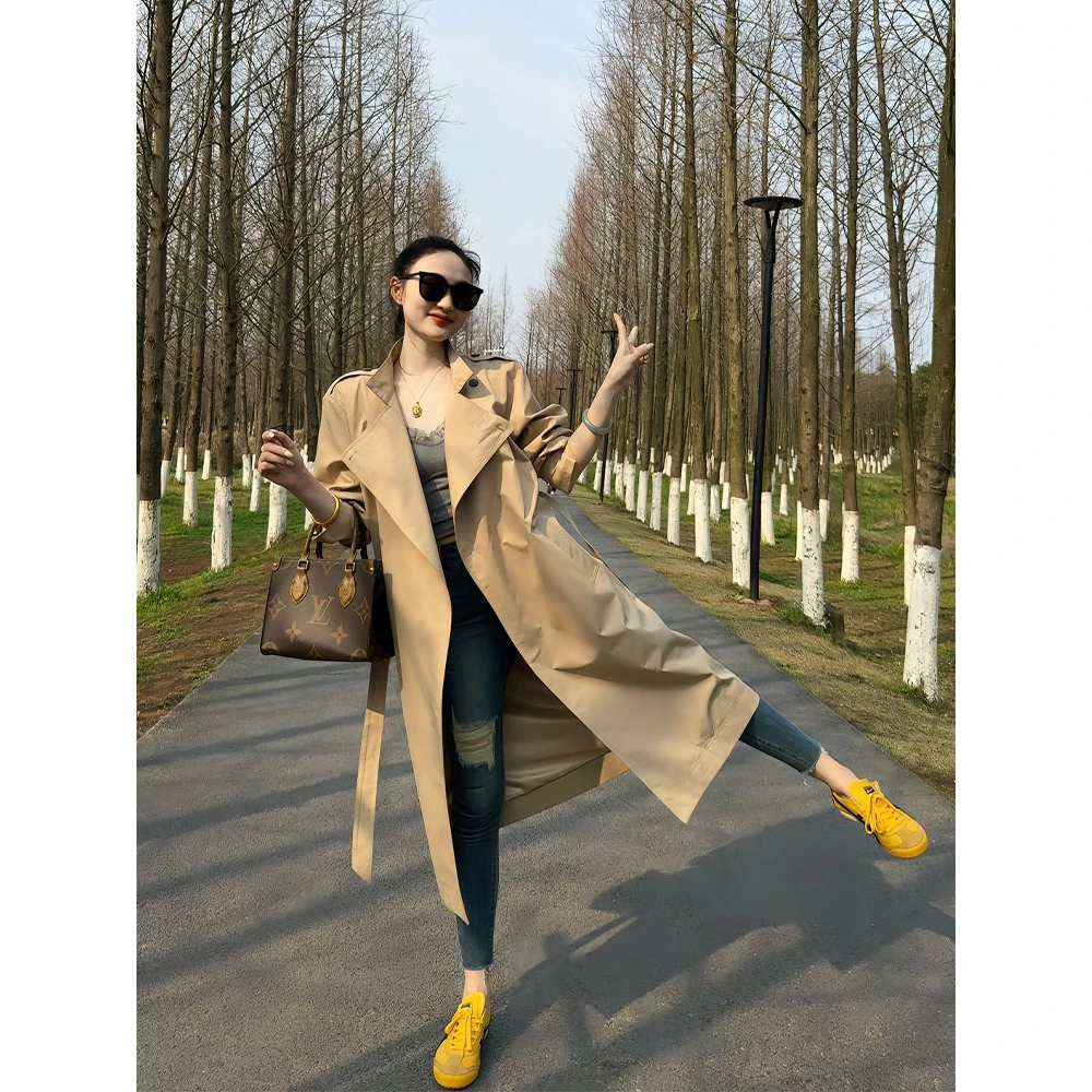 2025秋季新款卡其色大翻领风衣外套女气质高端大气上档次长款大衣