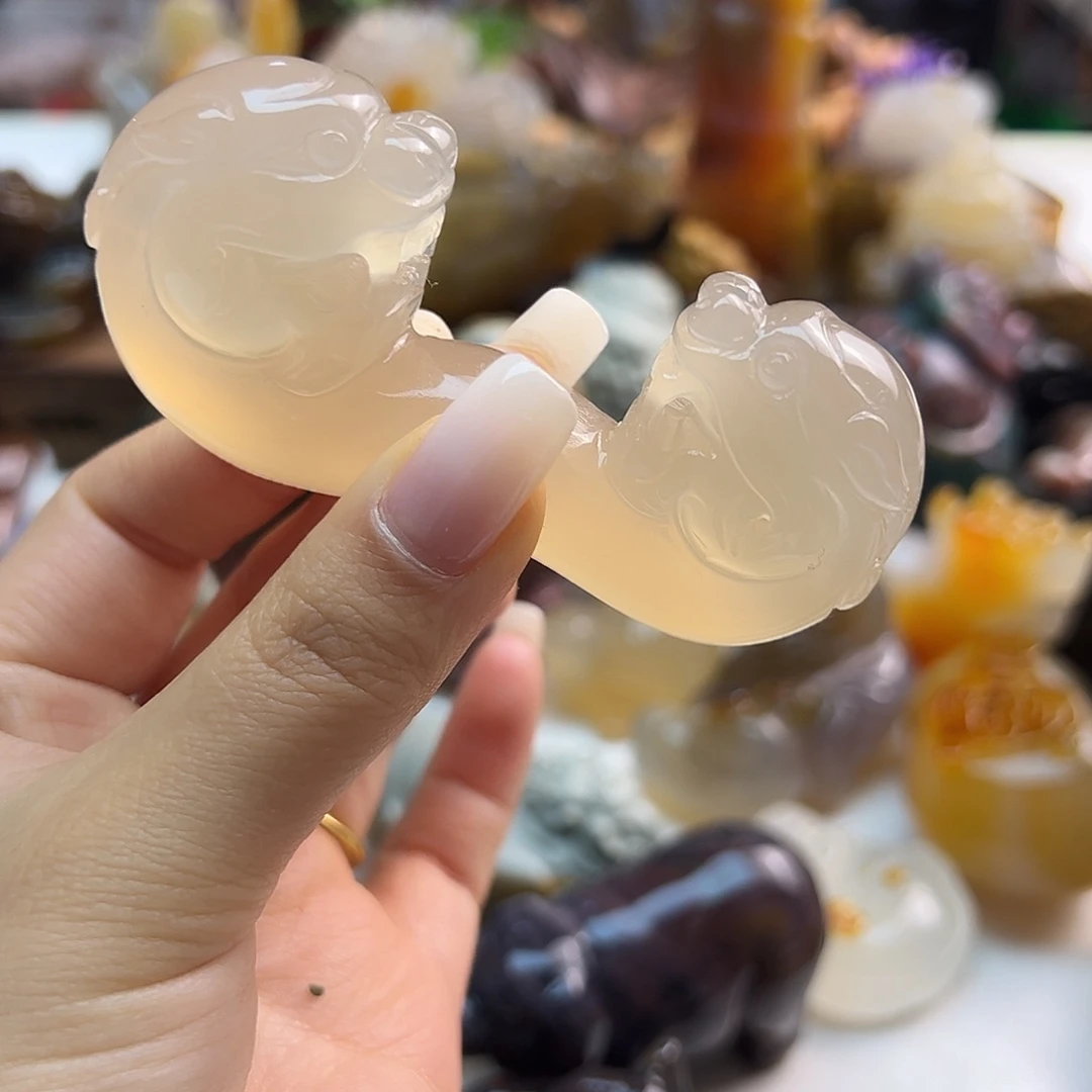 玛瑙/玉髓未镶嵌颈饰