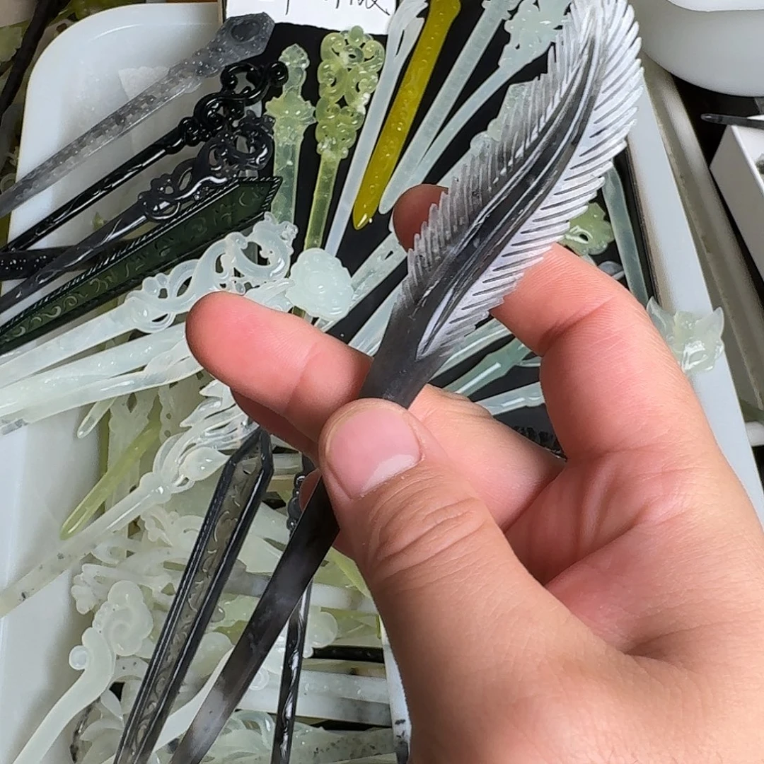蛇纹石玉未镶嵌发饰