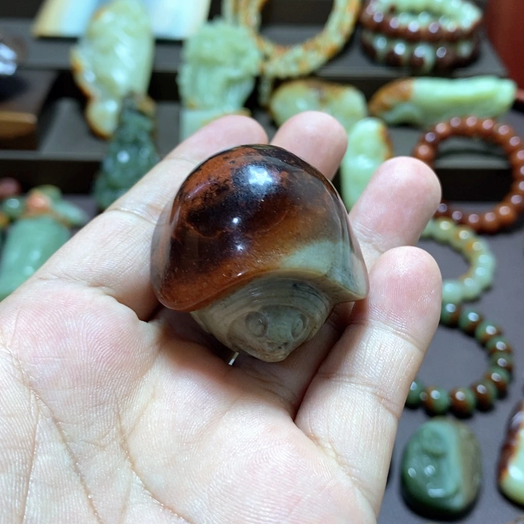 未镶嵌透闪石质玉把件