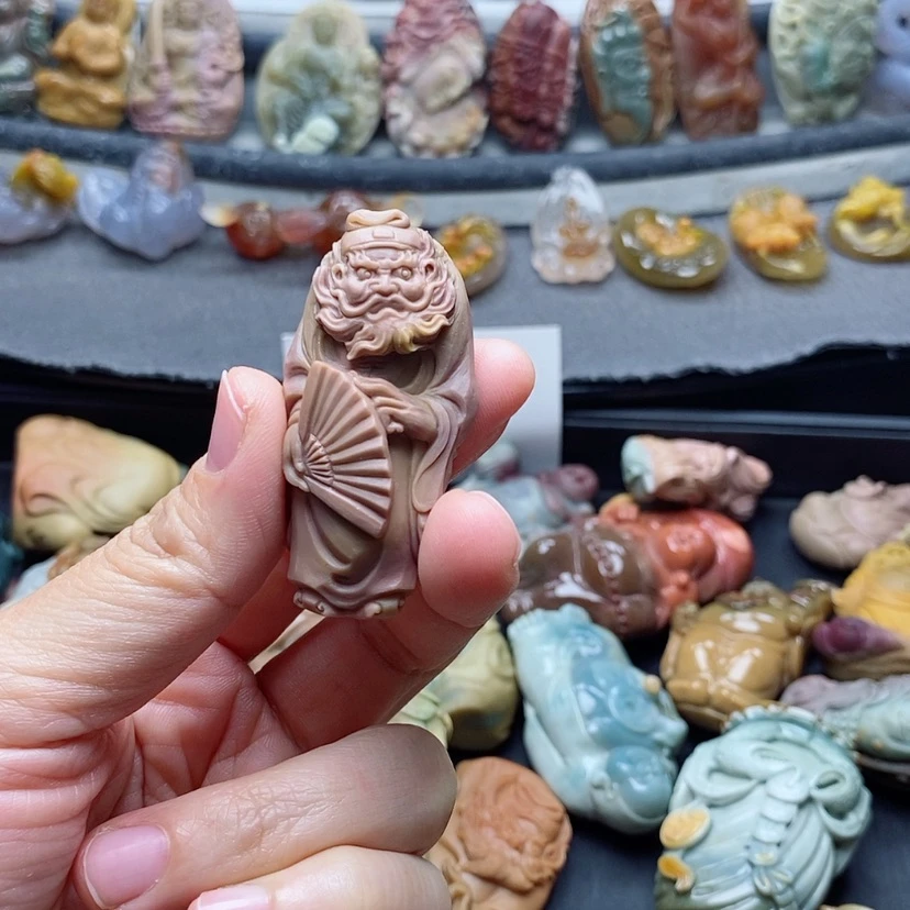 【闪购商品】定制石英质玉吊坠未镶嵌