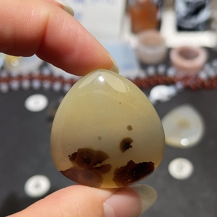 玛瑙/玉髓未镶嵌吊坠(不含链)