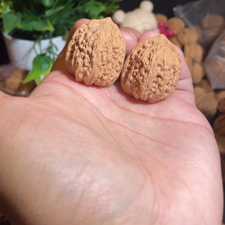 文玩核桃把件30野生