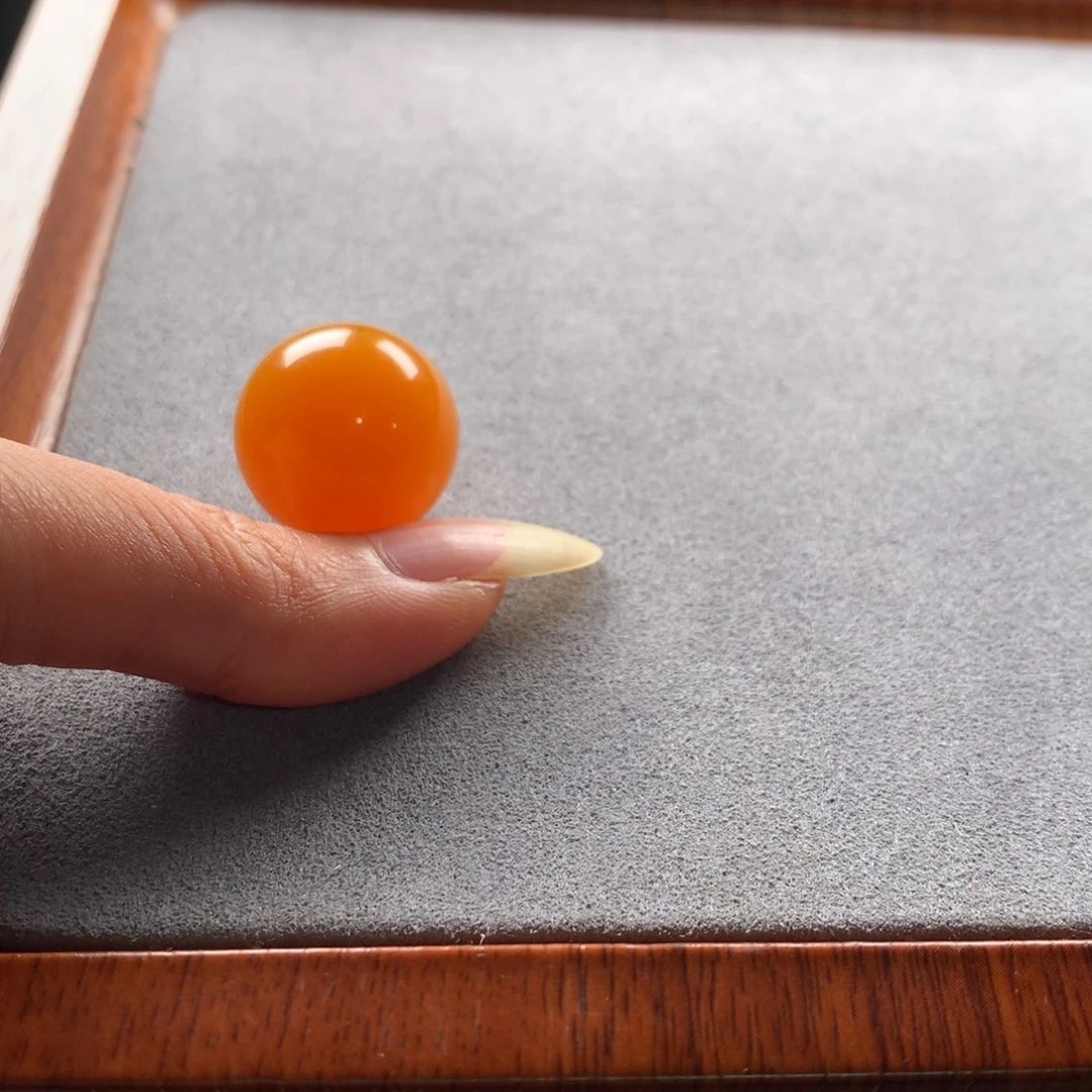 香***哥石英质玉（缅黄）配饰未镶嵌