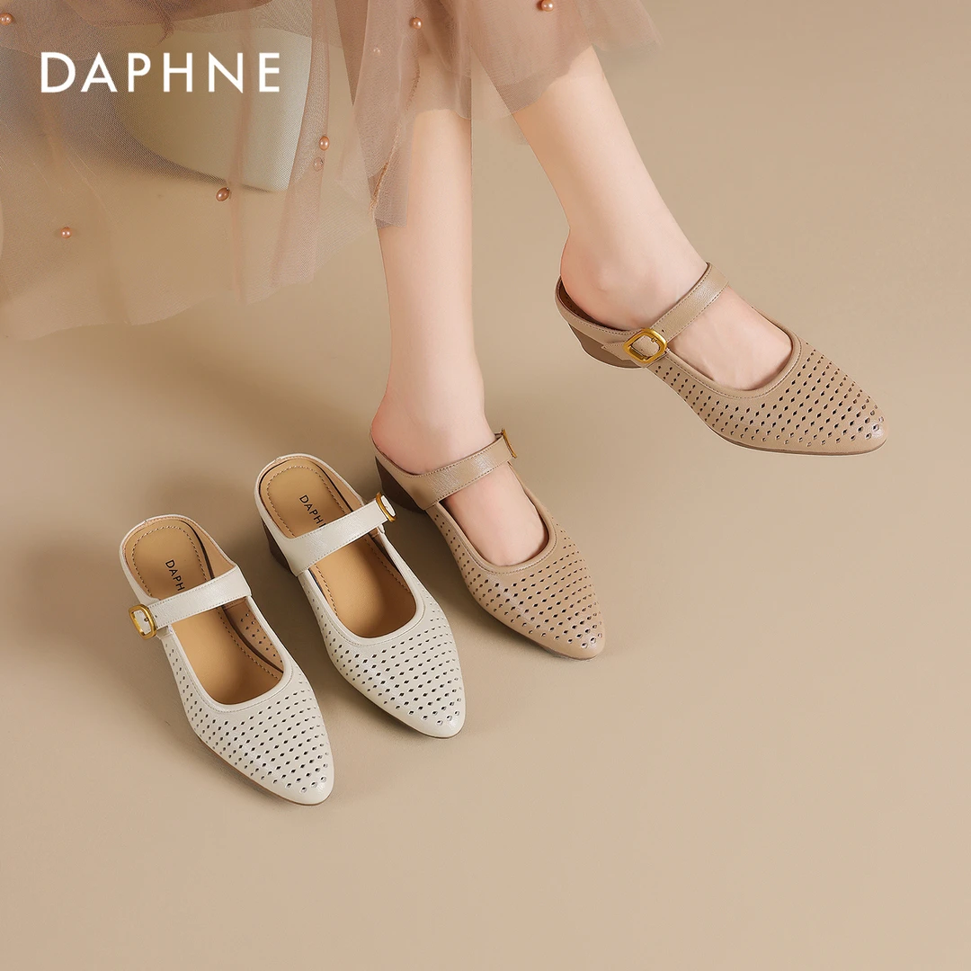 达芙妮2025夏季爆款粗跟尖头时装凉鞋久穿不累适合正式场合女鞋