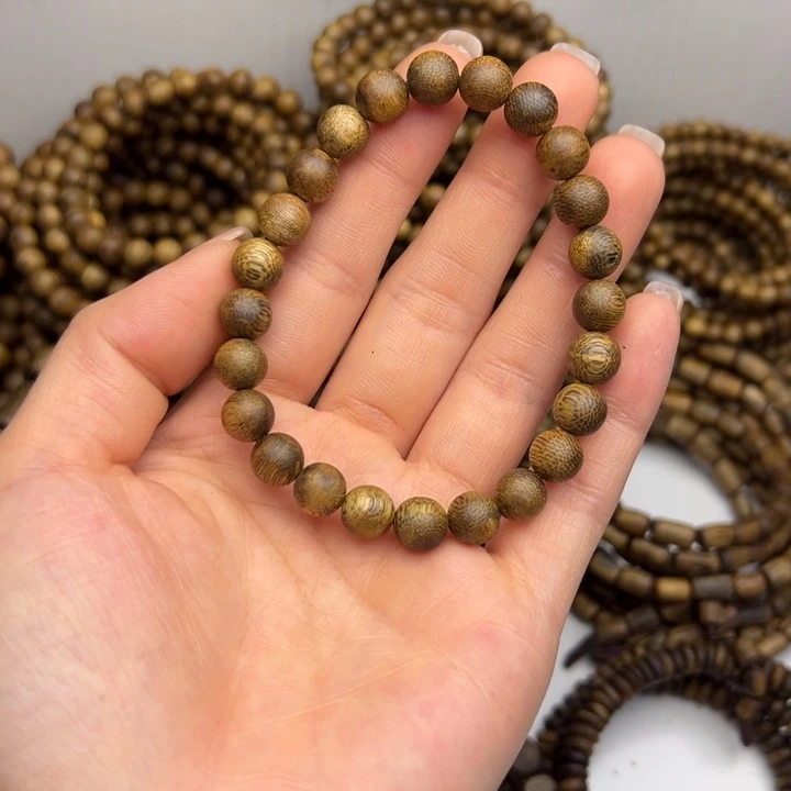 沉香沉香碎屑种植奇楠卡08，4.5克