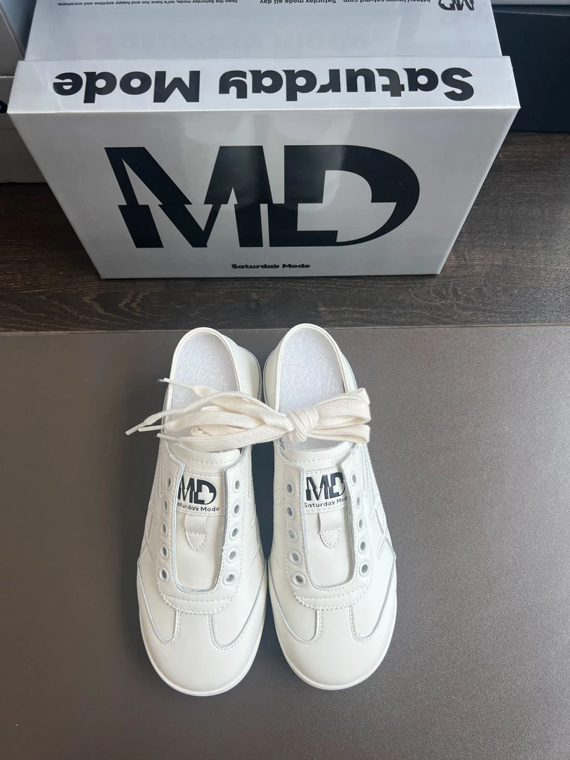 品牌正品 MD 真皮平底鞋春季新款休闲鞋轻便阿甘鞋 MDD2111E05