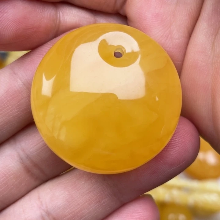 裸石蜜蜡未镶嵌蜜蜡公主扣重12.1克