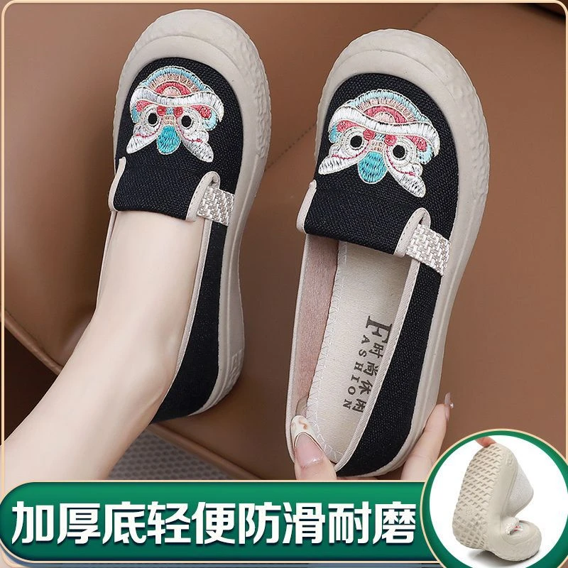 国风百搭透气绣花平底鞋休闲一脚蹬懒人鞋民族风学生鞋