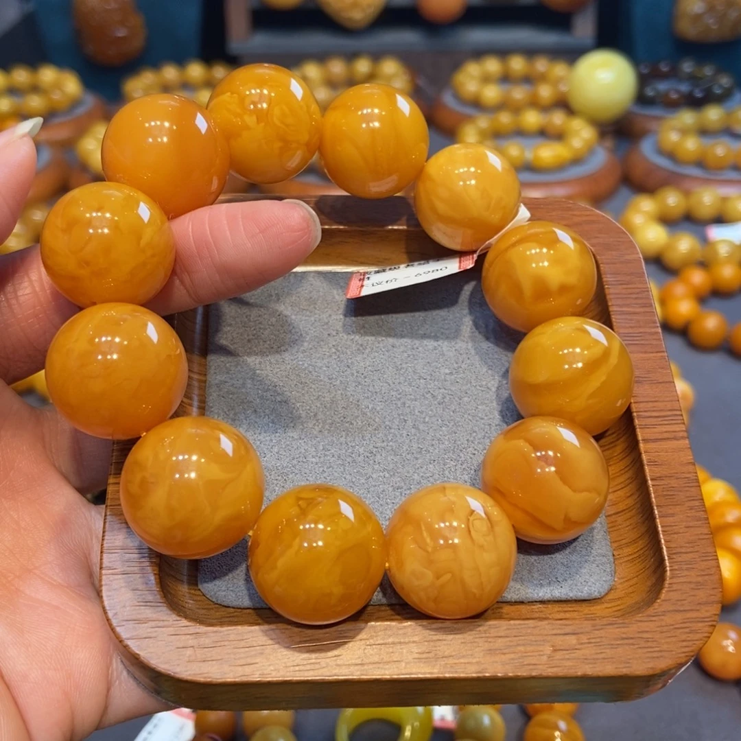 琥珀未镶嵌手链蜜蜡