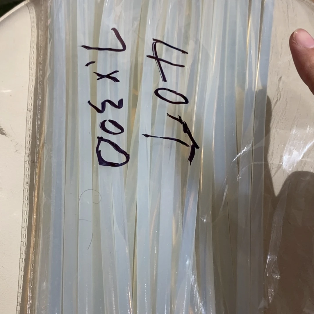 21%(含)-40%(含)无纺布