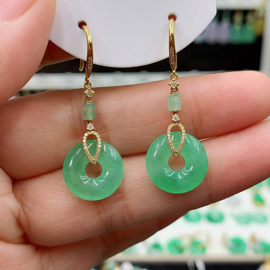 翡翠耳饰18K金镶嵌的