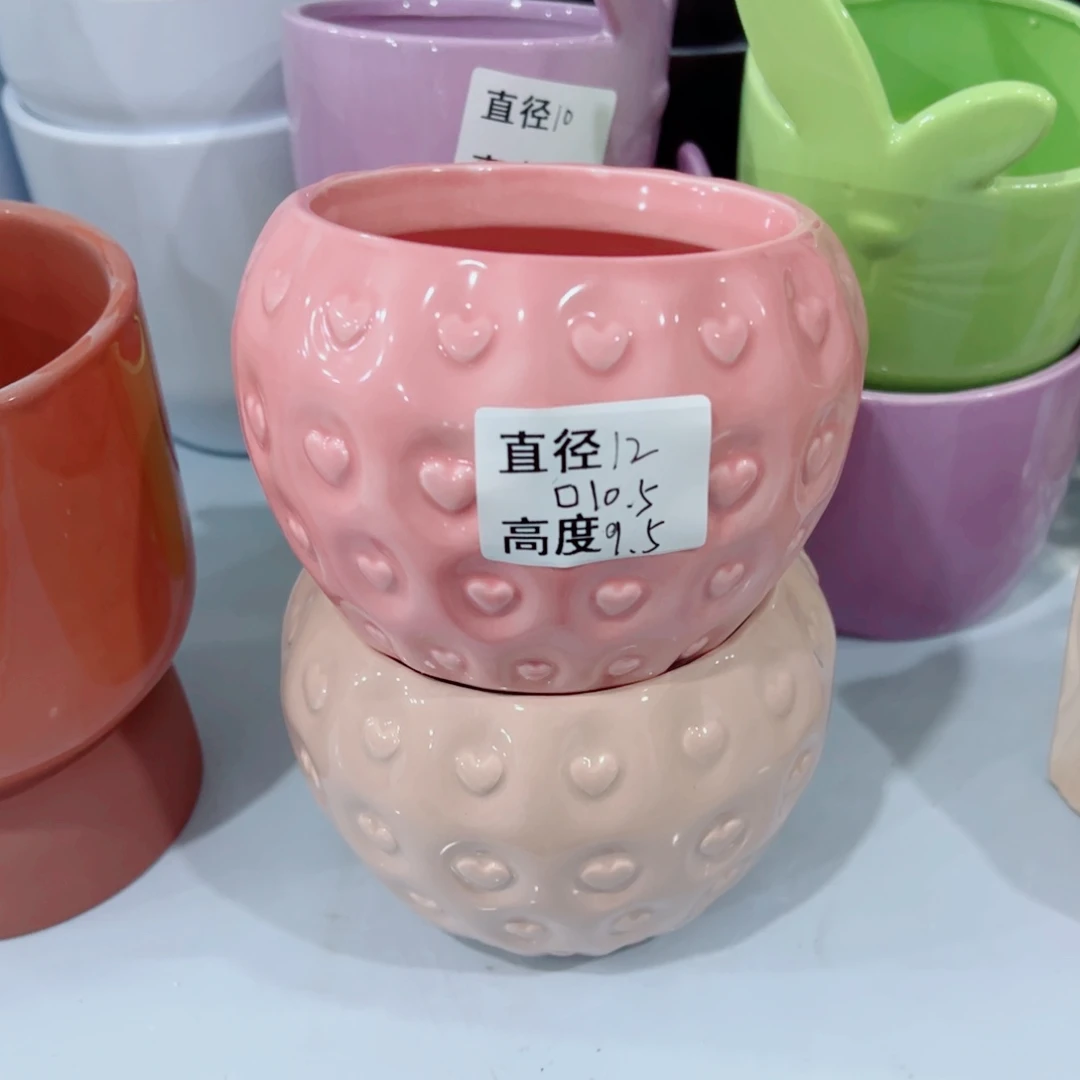 有孔，陶瓷花盆满10米包邮发货。