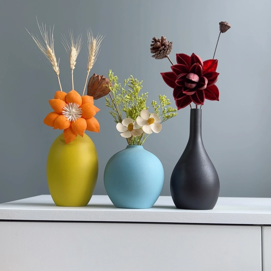 摆件陶瓷小花瓶摆件含花总高约20-30cm