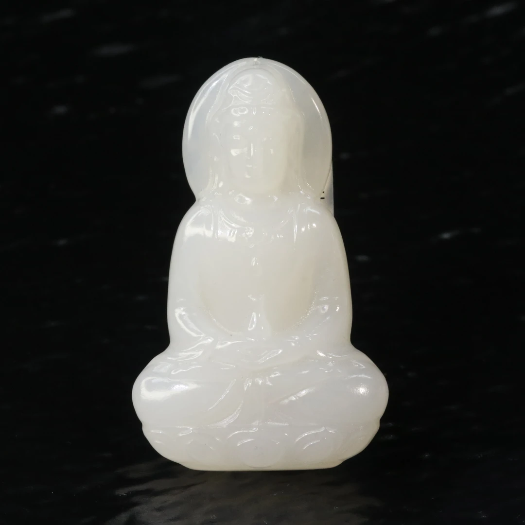 12和田玉羊脂白观音/600534保利厦门拍卖