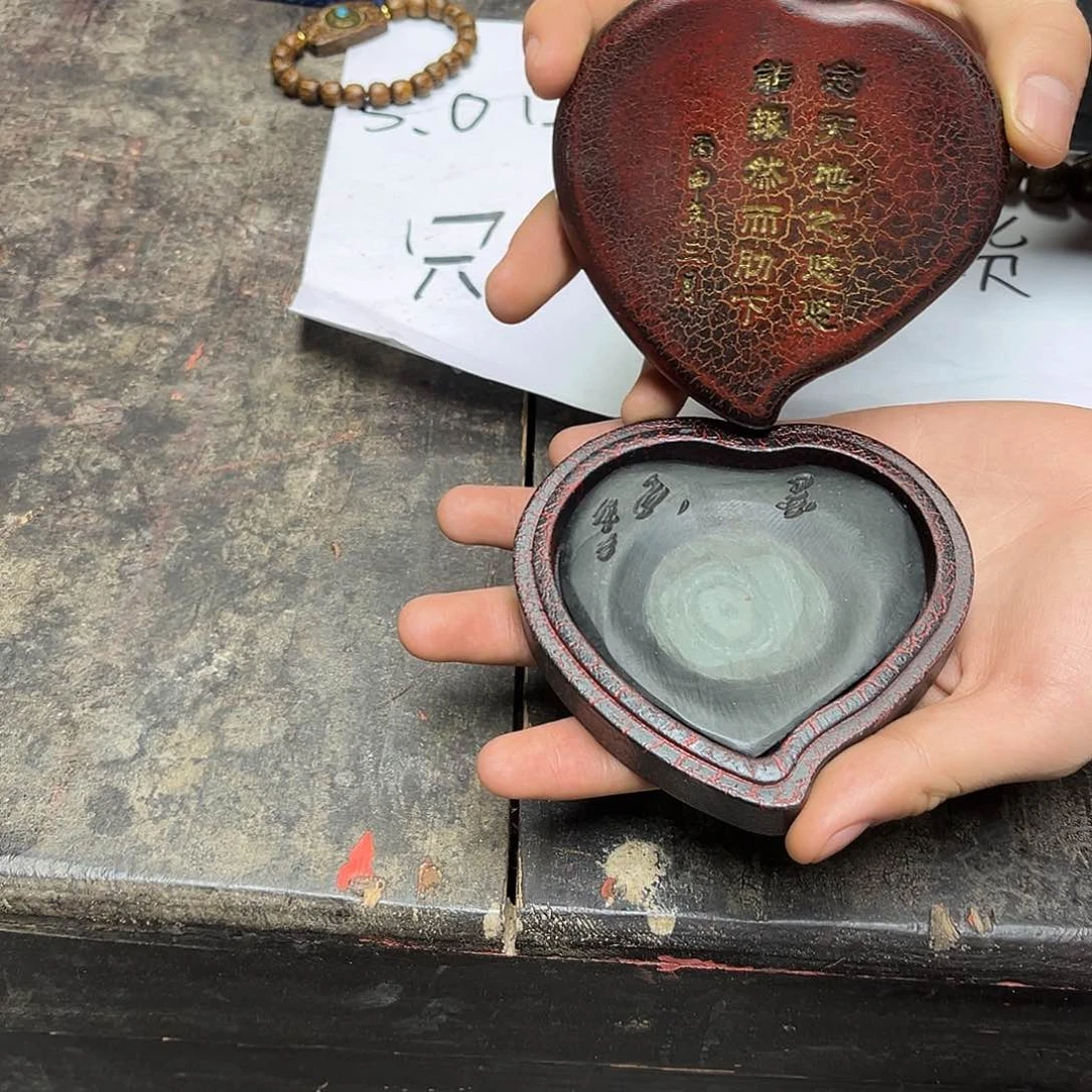 大叶紫檀（黑酸枝木类）