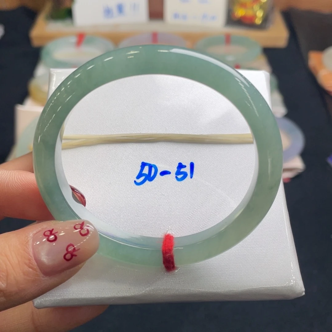 翡翠手镯未镶嵌52.4贵妃
