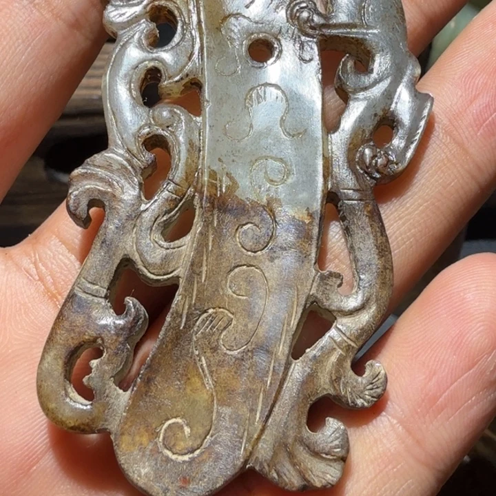 根***缘和田玉未镶嵌车挂