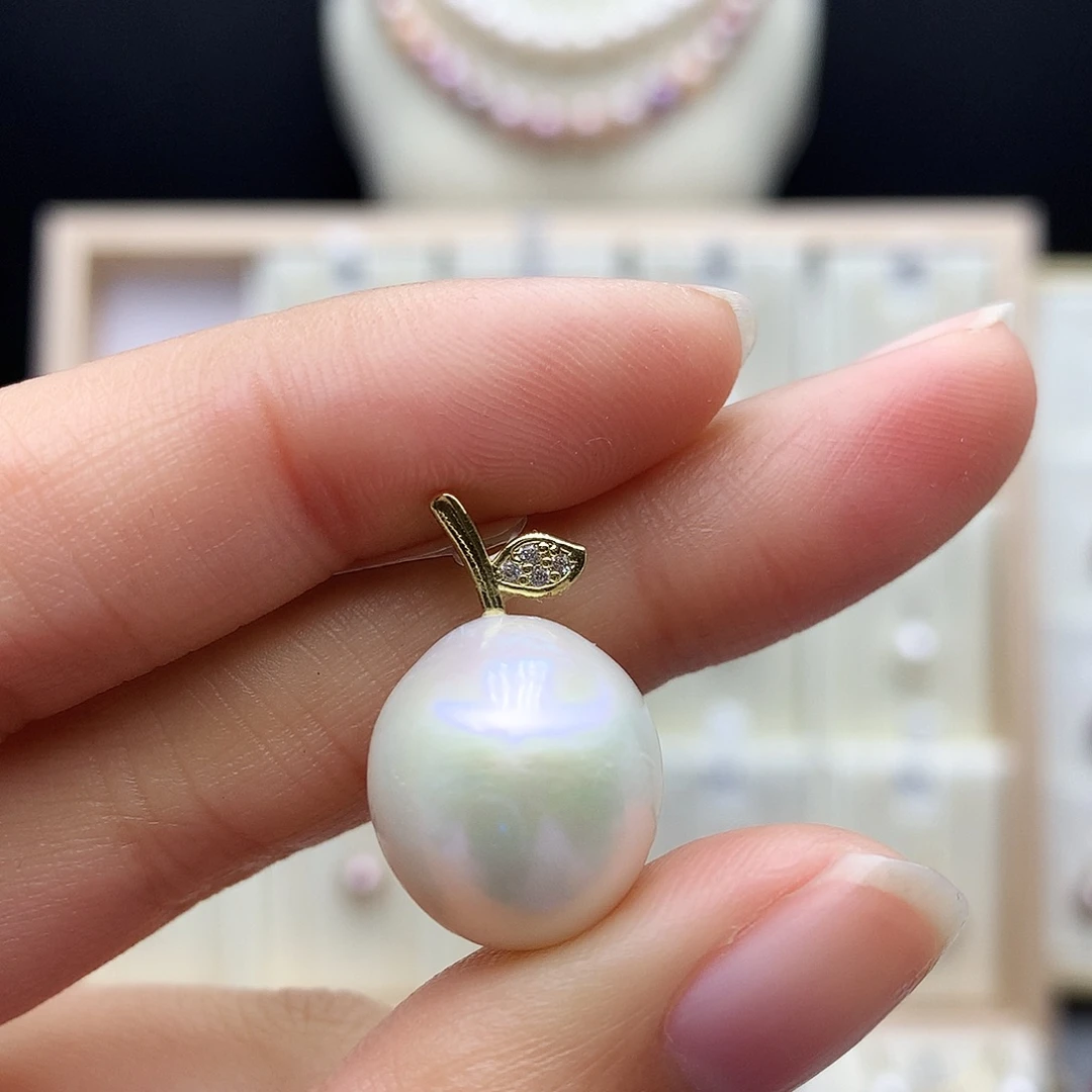 淡水珍珠颈饰合金