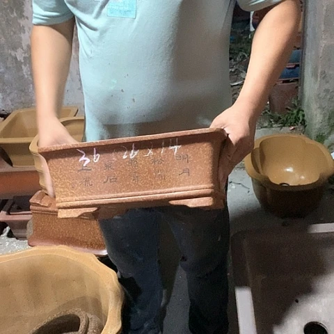 紫砂花盆手工制作