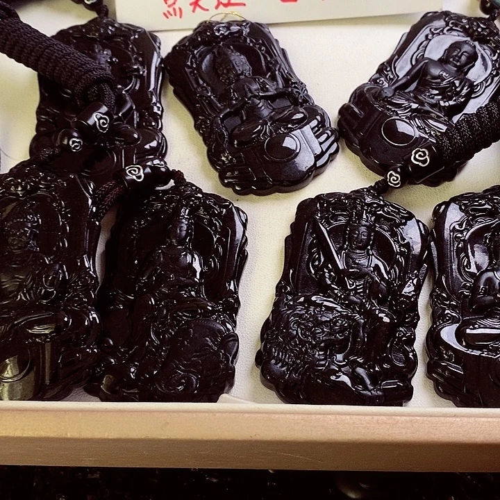 翡翠未镶嵌颈饰天然缅料A货 钢琴黑守护神随机一件