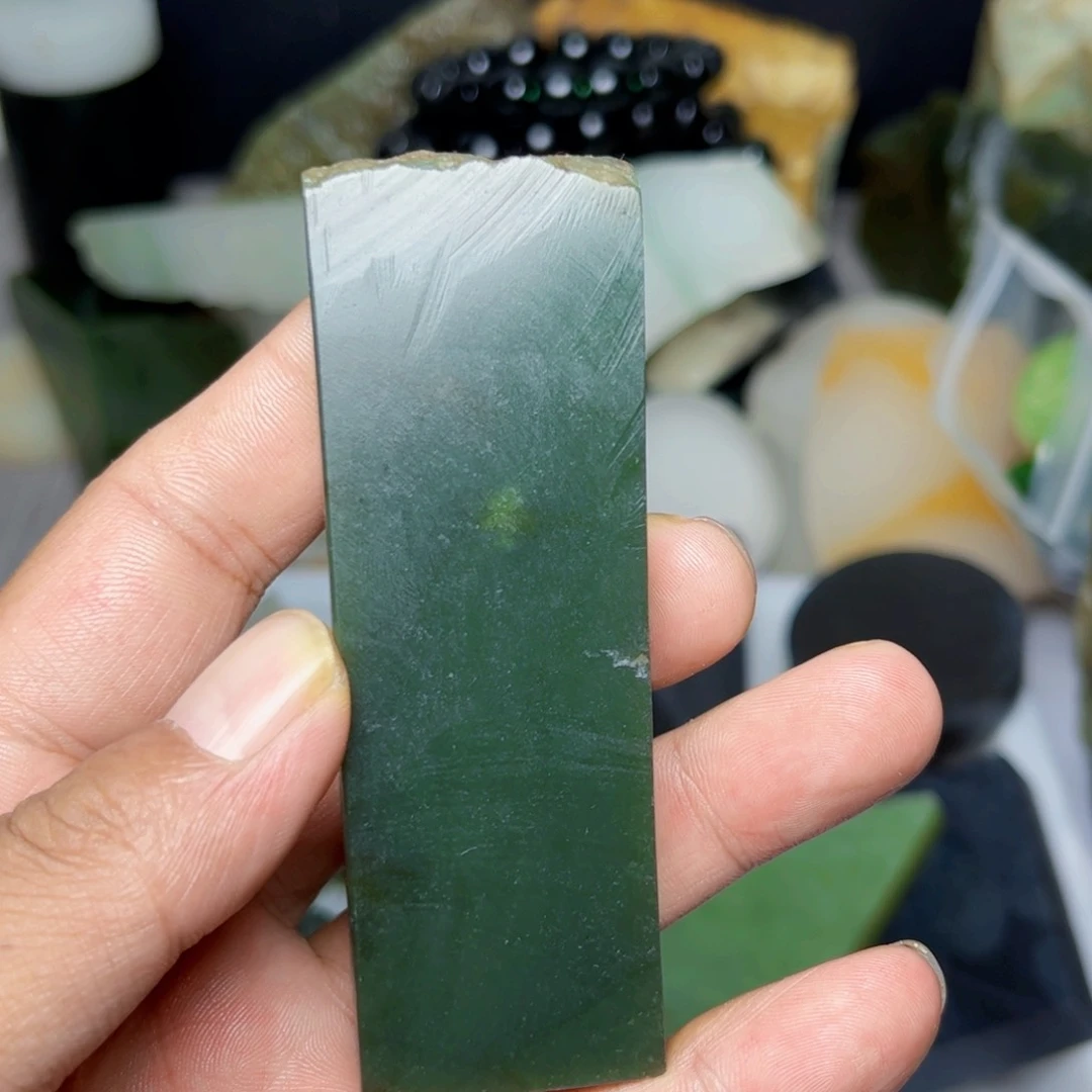 未镶嵌和田玉珠宝半成品霞*