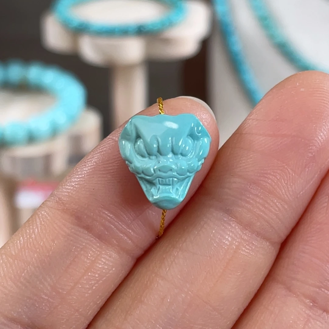 绿松石未镶嵌套链兽面背云