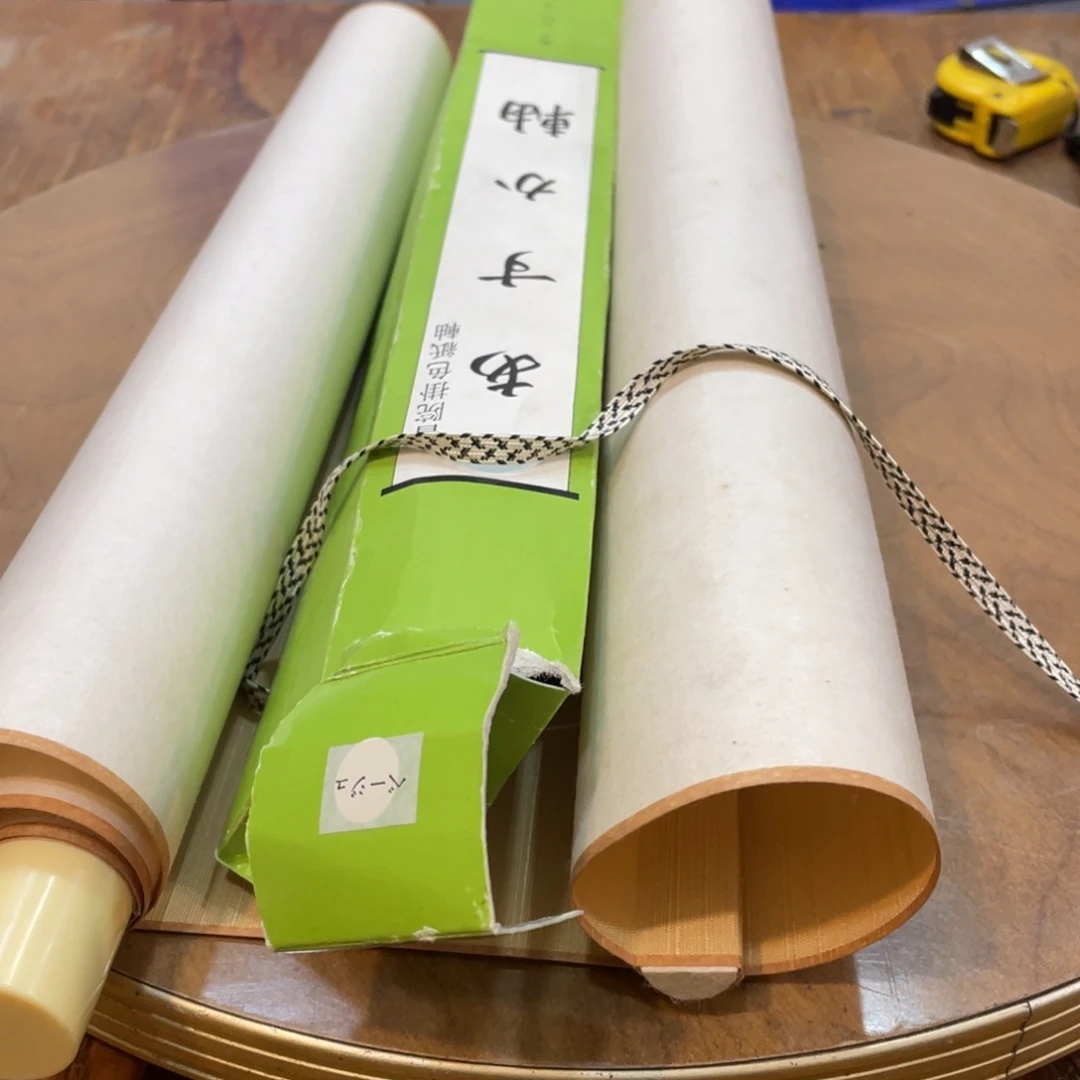 -微瑕_ 回流物品，不是全新