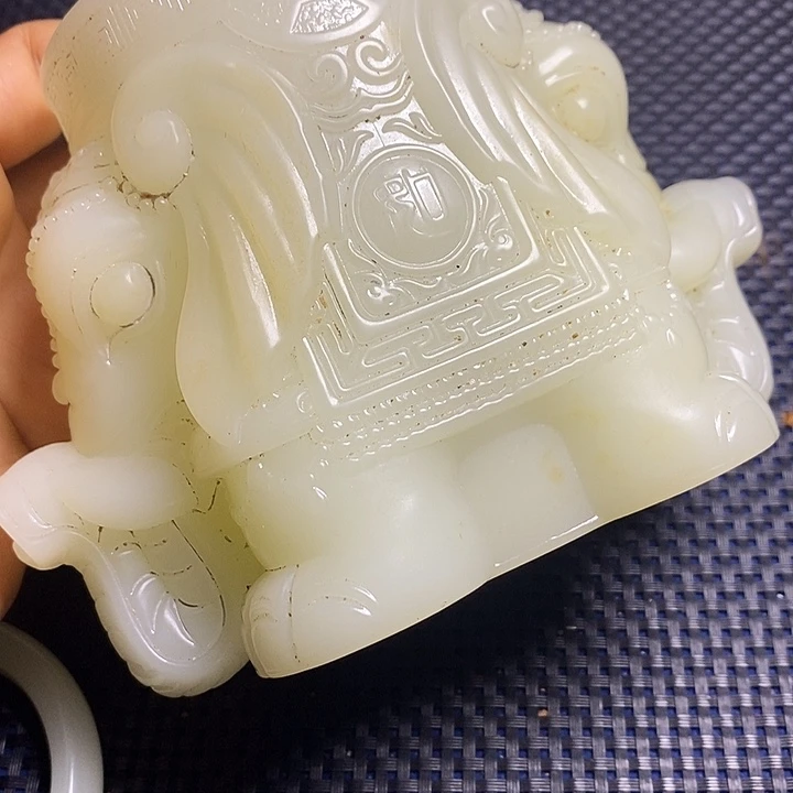 吊坠白玉菩提支持七天无理由