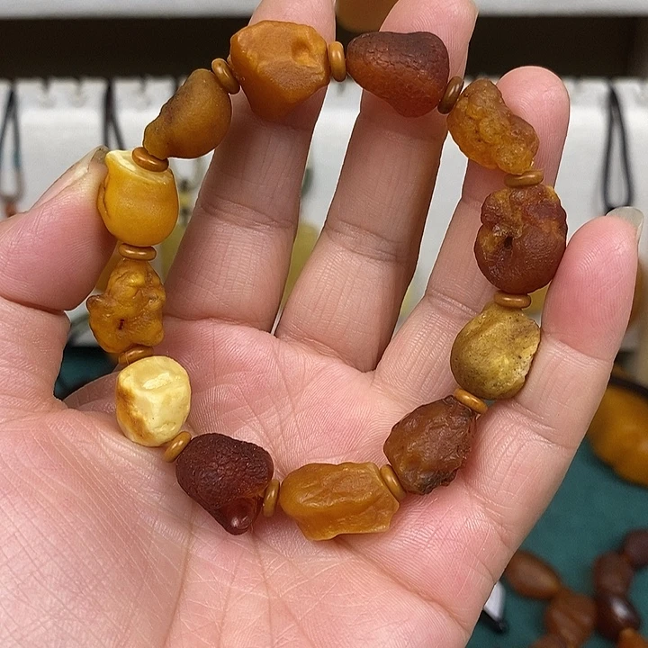 蜜蜡未镶嵌珠宝奇石手串