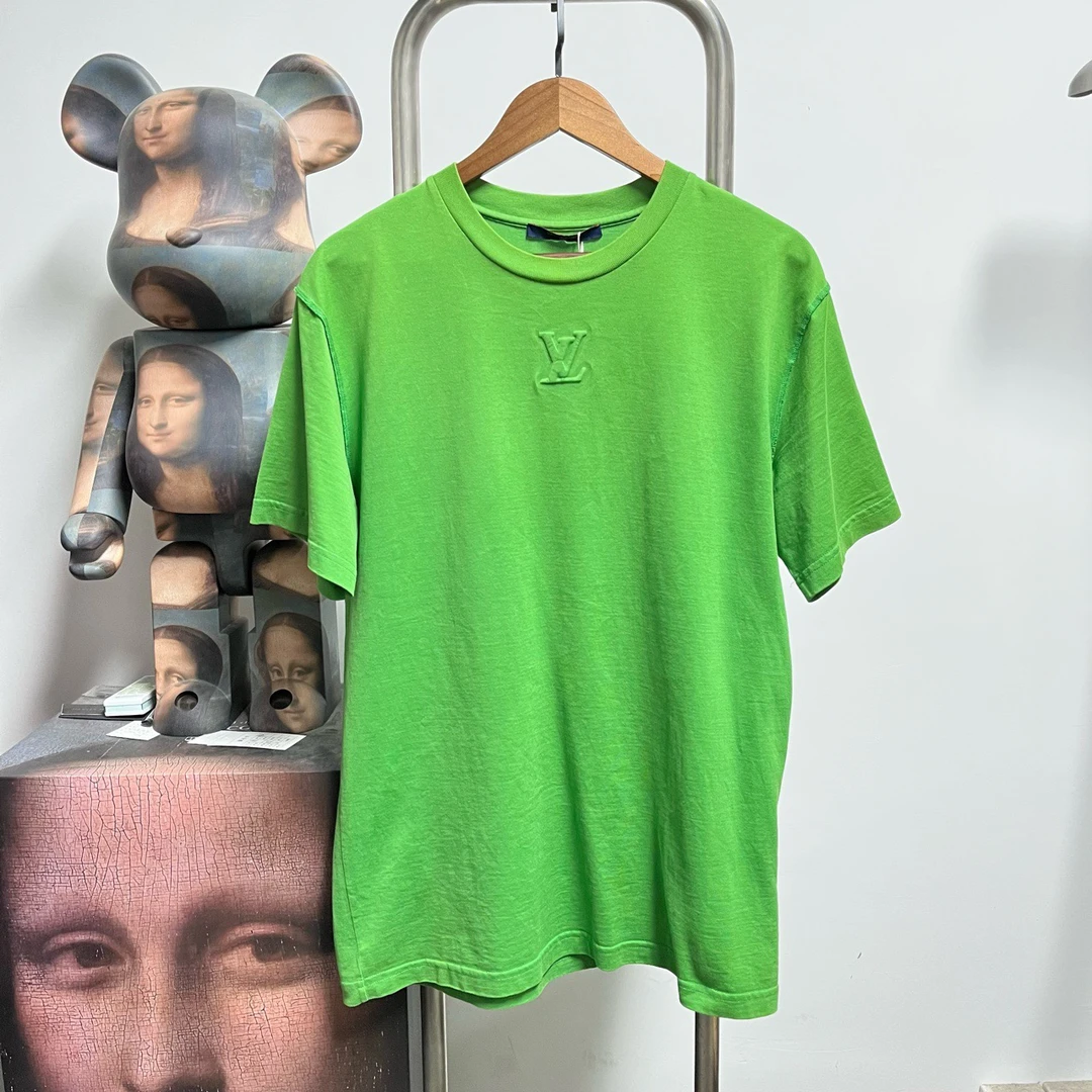 99新 LouisVuitton/路易威登 绿色浮雕短袖M0752尺码L衣长75