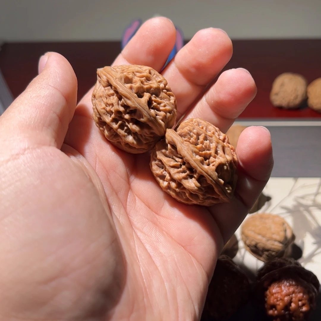 古***.文玩核桃吊坠35饕餮