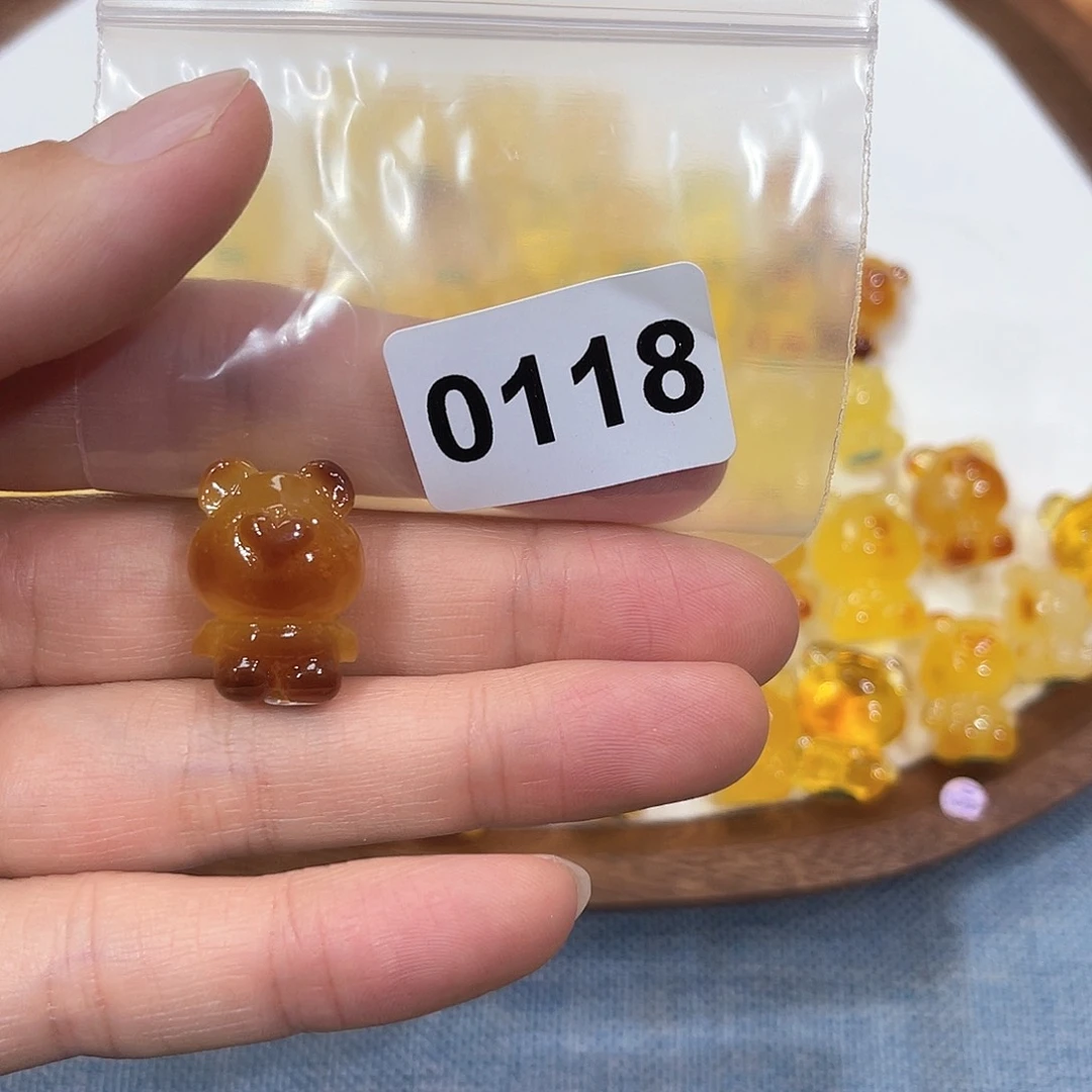 琥珀珠宝奇石未镶嵌