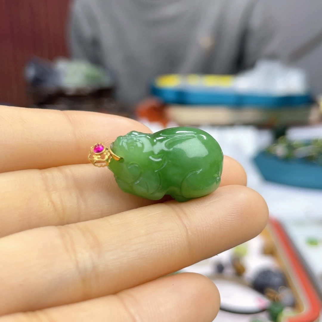 和田玉颈饰18K金镶嵌