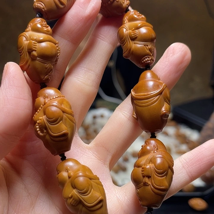 橄榄核吊坠小金条