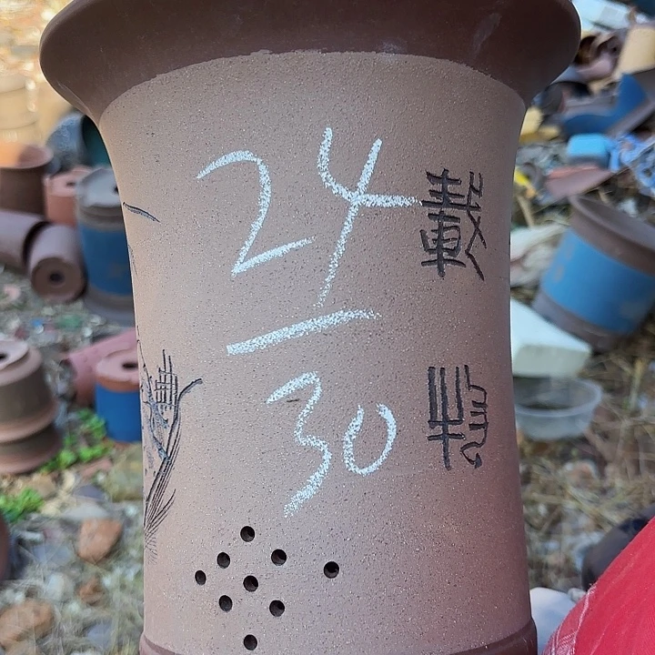 茶壶紫砂紫砂的颜色