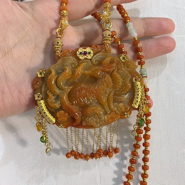 翡翠合金吊坠(赠链)