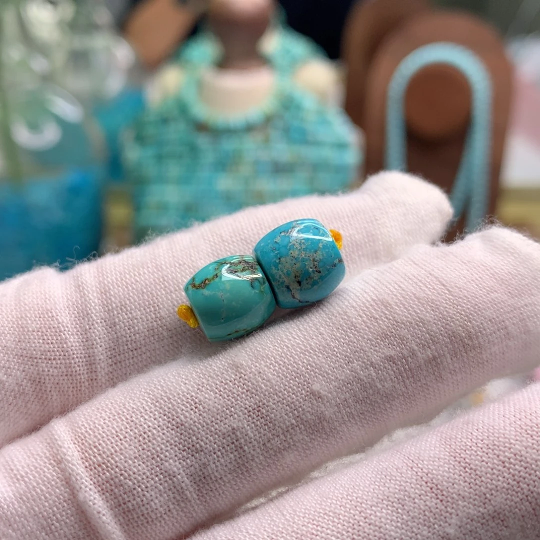 绿松石未镶嵌饰品