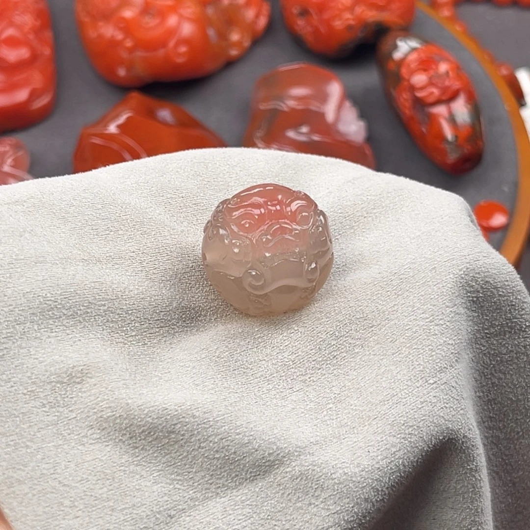 南红玛瑙未镶嵌手链