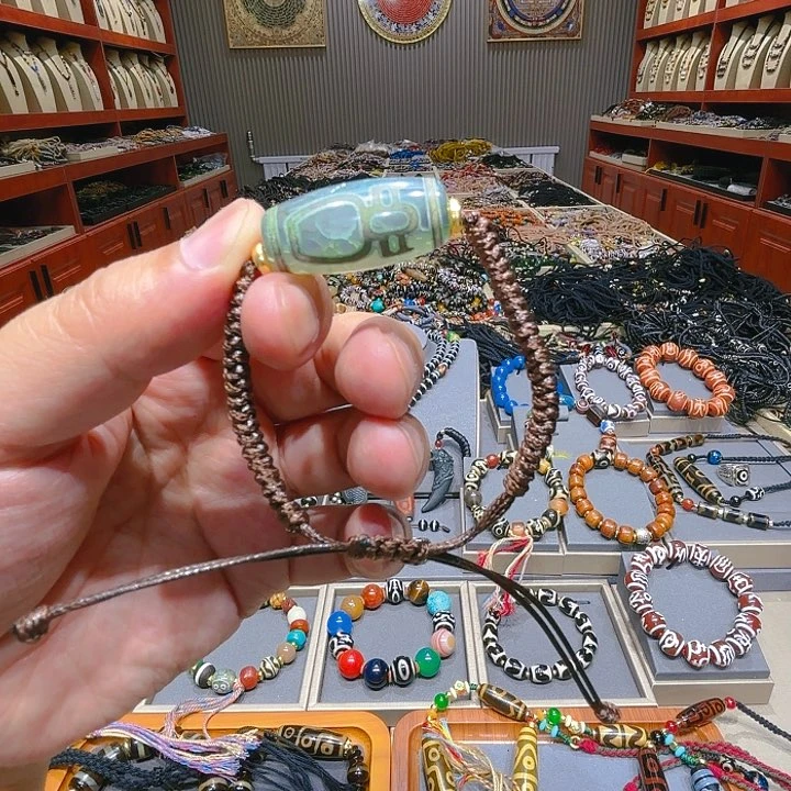 未镶嵌玛瑙/玉髓珠宝奇石